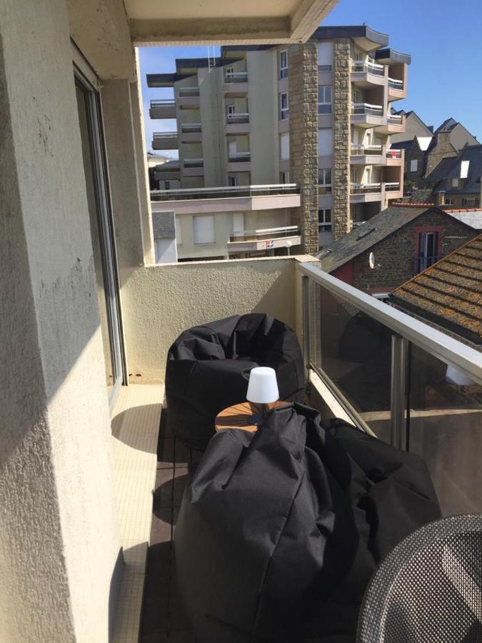 Appartement Les Pieds Dans L'Eau - Residence Sur La Plage 圣马洛 外观 照片